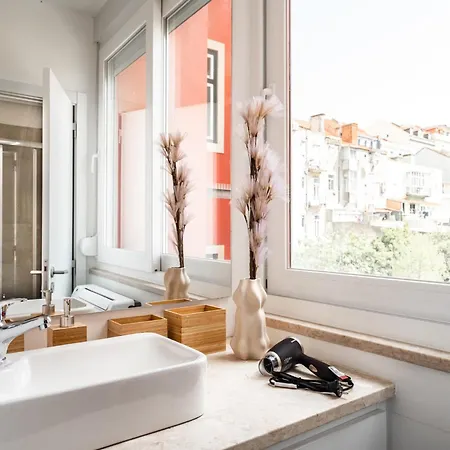 Akicity Arroios Dim Lisbon